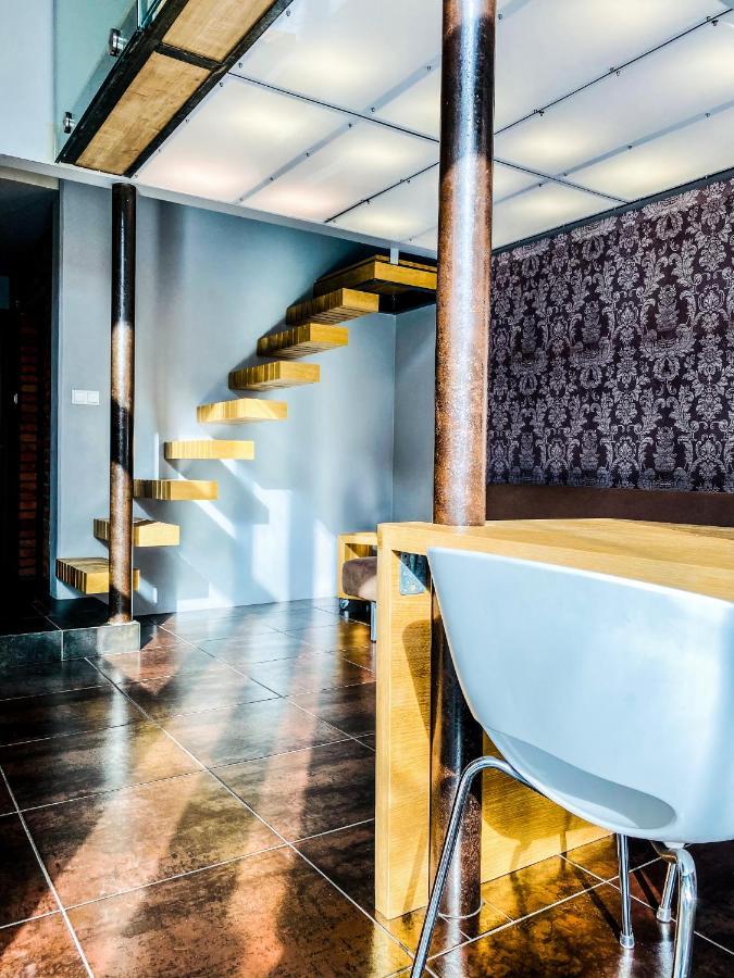 Zwierzyniecka Lofts With Patio, Cracow City Heart Old Town Cracovia Esterno foto