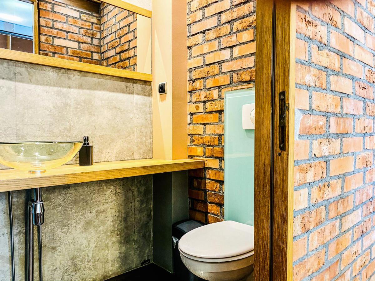 Zwierzyniecka Lofts With Patio, Cracow City Heart Old Town Cracovia Esterno foto